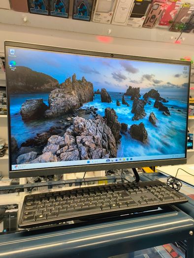 Lenovo All in One Intel Core i3 10th Gen 23.8 inch Led All in One Desktop (8GB/ 1TB SSD/ Windows 11 Home / Integrated Graphics/ Black)