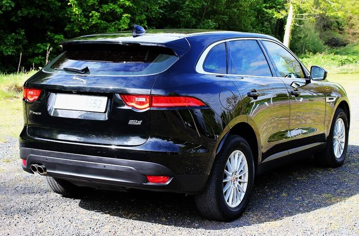 Jaguar F- PACE AWD Prestige Limited Edition AUTO/F.S.H.