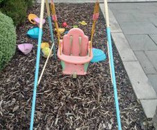 kids play swing