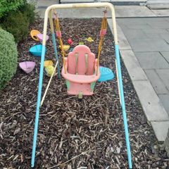 kids play swing