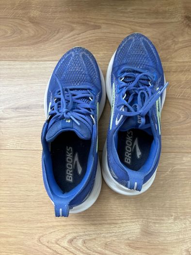 Brooks Women's Glycerin Gts 22Sneaker Size 8(42)