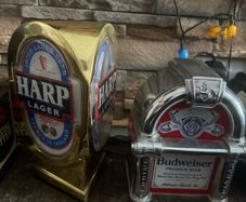 Pub fonts