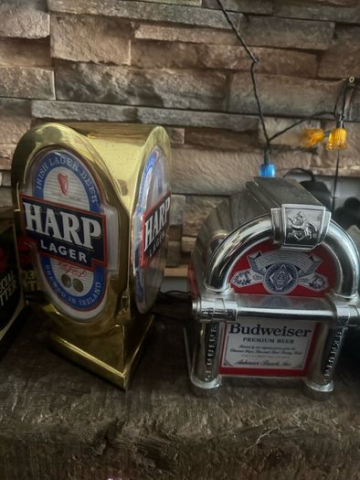Pub fonts