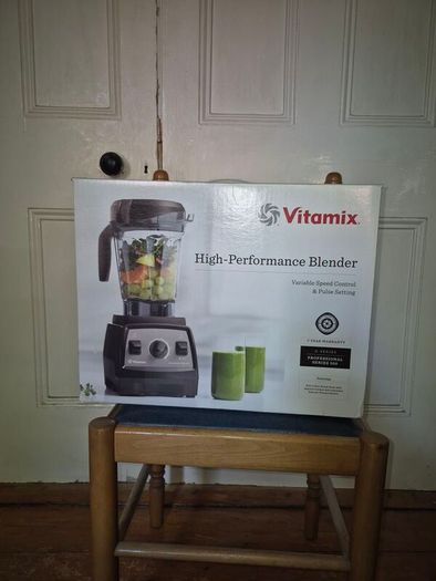 Vitamix Professional Series 300 G-Series, BRAND NEW & NEVER OPENED- Collection only- Dublin 6
