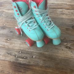 Children's Boot Skates - adjustable size 29-33
