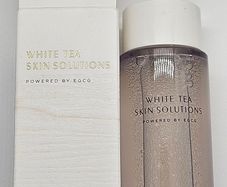 Elizabeth Arden White Tea Skin Solution Moisture Infusing Bi-Pahse Toning Lotion in 50ml