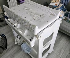 Baby changing table
