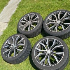 18" alloy wheels