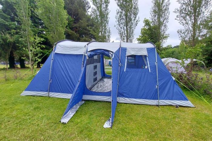 camping