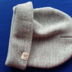 Age 6 Years & Upwards - A Lovely Winter Hat - Grey with Silver Detail - E