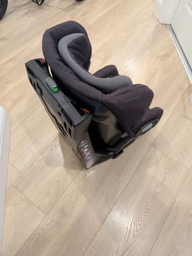 Maxi-Cosi Swivel Car Seat