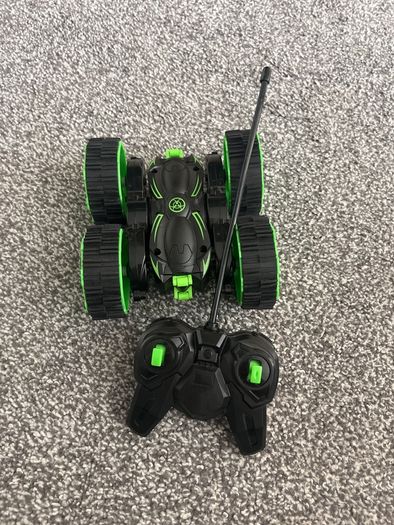 RC Spin & Stunt car