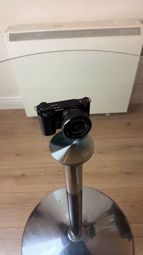 Sony ZV-E10 - Mirrorless Camera