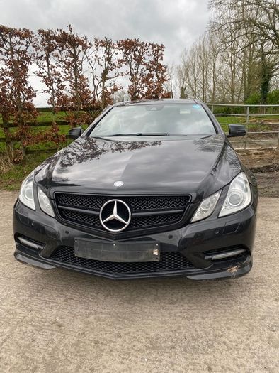 2013 Mercedes Benz E250 BlueEFFICIENCY Coupe Black