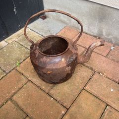 cast iron kettle
