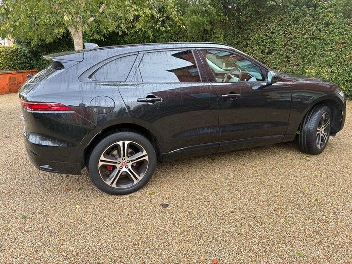 Jaguar F-Pace