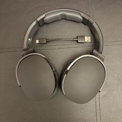 Skull candy wireless on ear.