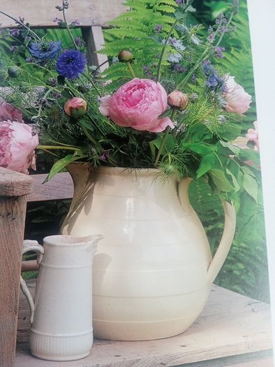 -Irish Country Style - Ceramics, Fabric & Furniture