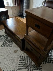 Matching Coffe and 2x Side Tables