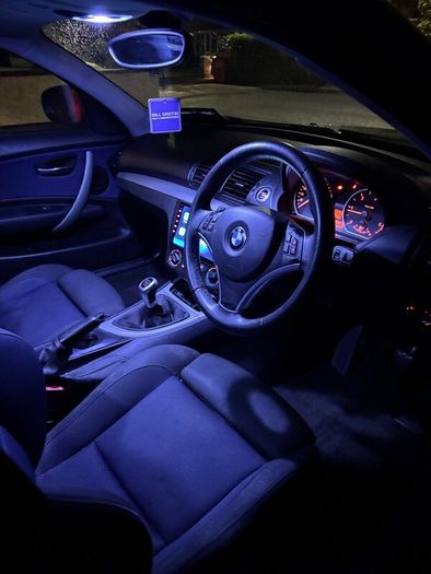 BMW 1-Series 2010 with CarPlay radio
