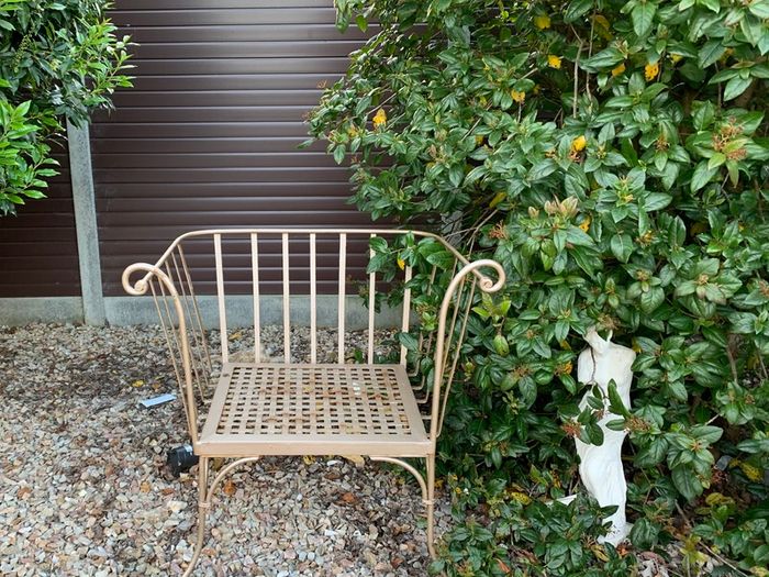 2 Beautiful Wrought Iron Garden Chairs