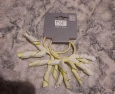 pack of 2 lemon hair bobbins