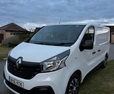 Selling a very clean and well-maintained 2018 Renault Trafic Business, 1.6 dCi. Standard factory van in excellent mechanical and visual condition. A reliable workhorse, ready to go straight to work.