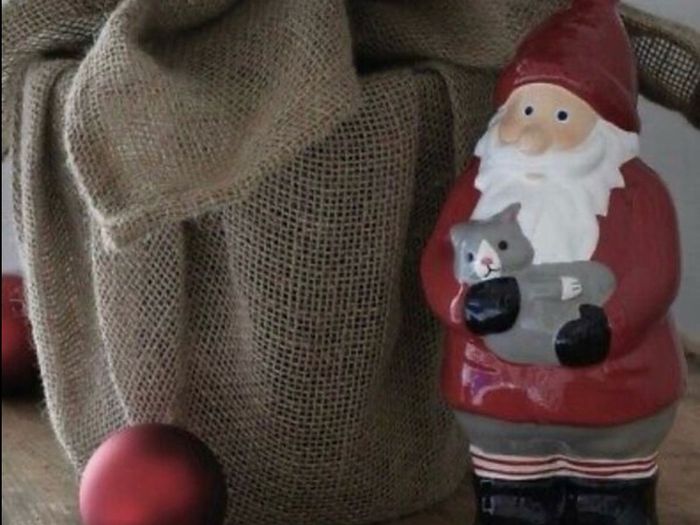Ceramic Santa decoration