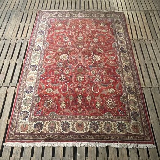 This is a nice hand knotted carpet but different from recent carpet posts. Modern hand knotted carpets try to copy this slightly faded and aged look.
