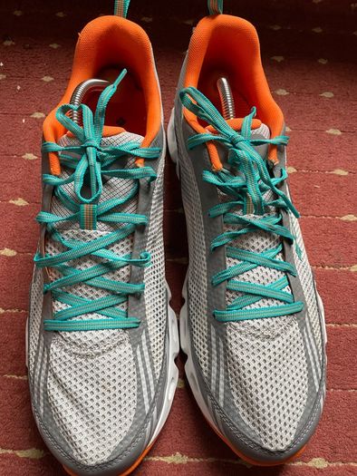 Columbia runners size 12