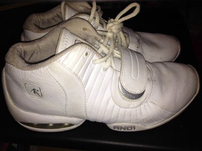 And1 basketball runners