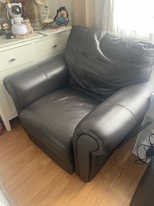 Armchair - FREE