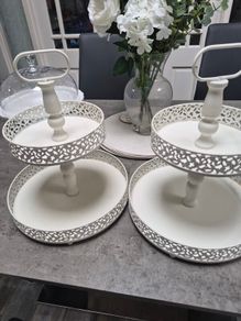 cake trays