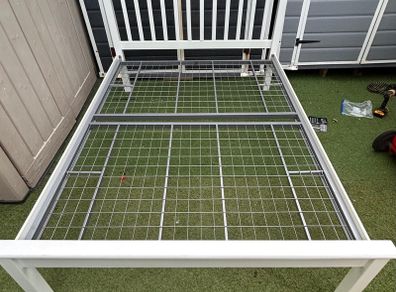 Really Sturdy White Metal 4Ft 6 Double Bed Frame - Can Deliver