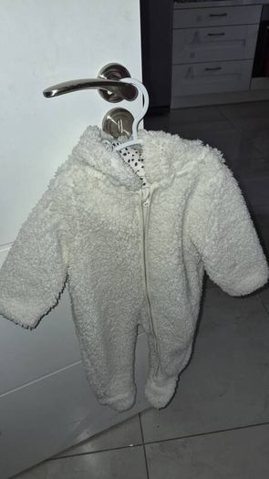 Pramsuit