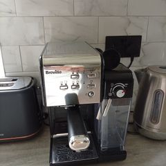 Breville one touch Coffee machine