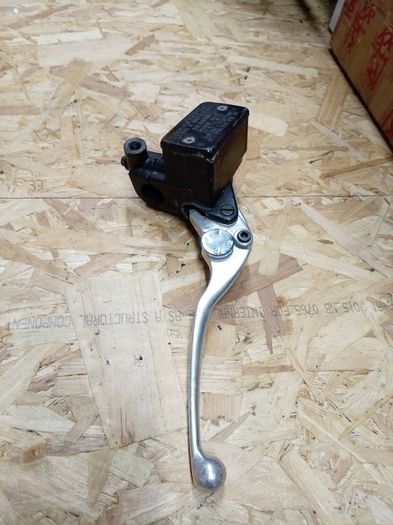 Bandit 1200 master cylinder