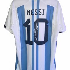 Messi Argentina World Cup Jersey (2022 Champions) w/ Printed Signature - New