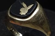 Vintage 9ct Gold Playboy Bunny Signet Ring Fully Hallmarked London Size 63