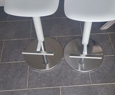 breakfast bar stool