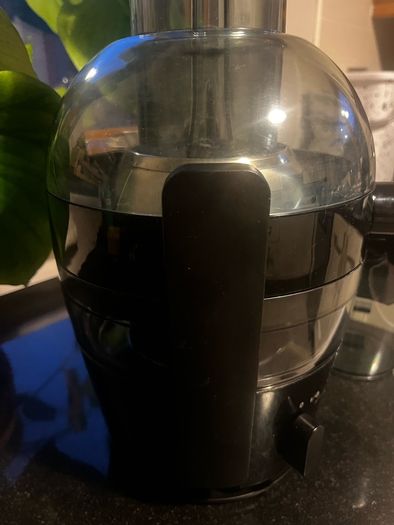 Juicer by Phillip