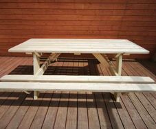 picnic bench table
