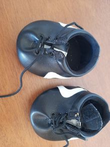 Build a bear black runners