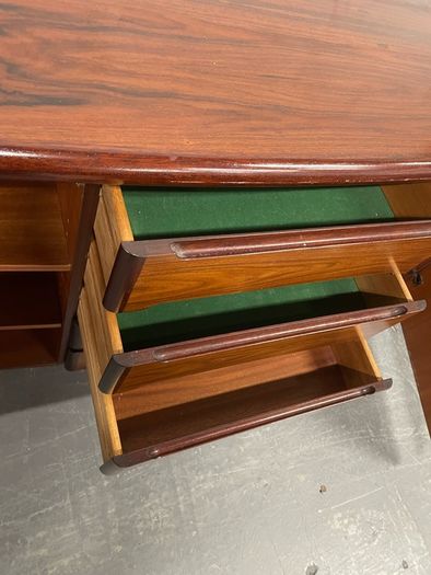 Skovby Mid Century Modern Credenza/Console