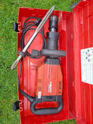 Hilti kango 10kg 230V  (warranty 6-months)