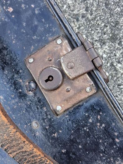 Vintage Black Metal Carry Case(Probably WW11)