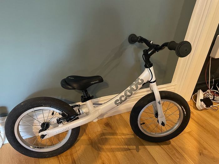 Scoot XL 14 inch balance bike