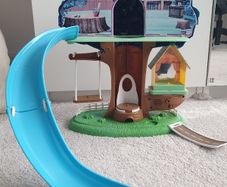 Daniel Tiger's Neighborhood Imagination Treehouse