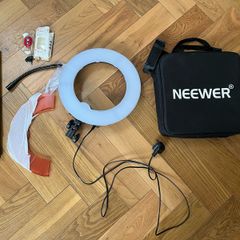 Neewer Ring light