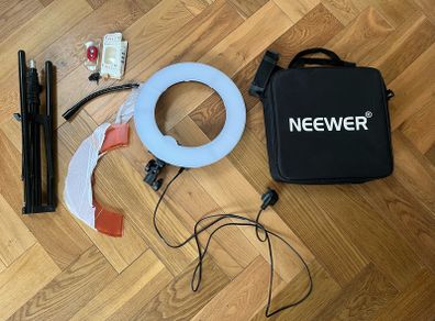 Neewer Ring light